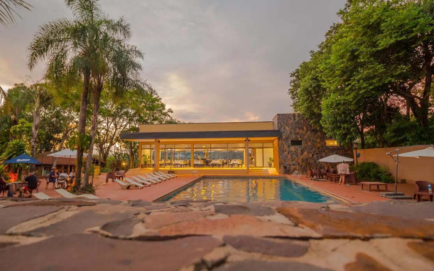 Pirayu Hotel & Resort Пуэрто-Игуасу Экстерьер фото